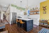 2742 Hamlin Avenue - Photo 7