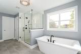 10625 Red Leaf Circle - Photo 21