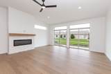 1922 Dunraven Road - Photo 28