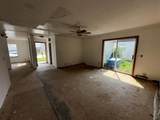 2221 Rush Street - Photo 5