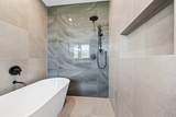3249 Calumet Avenue - Photo 16