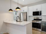 2142 Maplewood Avenue - Photo 4