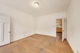 1059 Hyde Park Boulevard - Photo 19