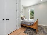 1364 Wolcott Avenue - Photo 29