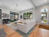 1364 Wolcott Avenue - Photo 10
