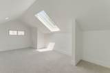5853 Newport Avenue - Photo 15