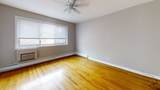 828 Seward Street - Photo 12