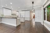 1828 Larchmont Avenue - Photo 11