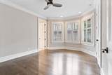 1828 Larchmont Avenue - Photo 21