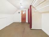 10231 Prairie Avenue - Photo 18