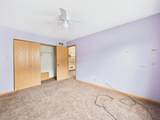 17942 Edwards Avenue - Photo 15