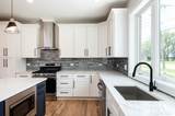 7957 73 Place - Photo 13