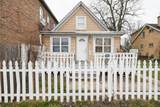 1423 Victoria Avenue - Photo 2