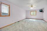 16909 Paxton Avenue - Photo 14