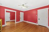 305 Perry Street - Photo 25