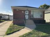 750 Greenbay Avenue - Photo 2