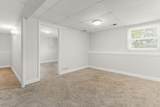 944 Carol Lane - Photo 16