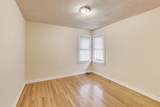 2537 Scott Street - Photo 8