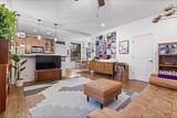 1048 Lawrence Avenue - Photo 4