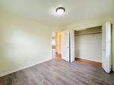 17511 Maple Avenue - Photo 9