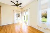 592 Walnut Street - Photo 10