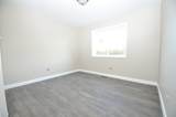 316 Buena Terrace - Photo 17