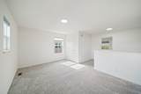 356 Pointe Avenue - Photo 18