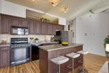 1524 Sangamon Street - Photo 6