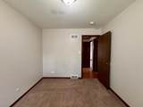17945 Maple Street - Photo 16