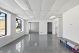 6121 Belmont Avenue - Photo 4