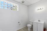 6121 Belmont Avenue - Photo 47