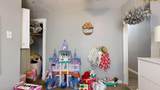 1124 Cushing Street - Photo 17