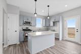 360 Charles Street - Photo 15