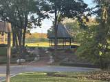 2000 Chestnut Avenue - Photo 2