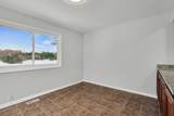 111 Windsor Drive - Photo 15