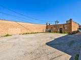 5924 Lawrence Avenue - Photo 3