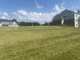 110 Gloria Drive - Photo 3