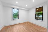 518 Illinois Street - Photo 16