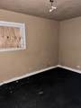 10235 Oglesby Avenue - Photo 10