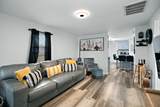 838 Rosewood Avenue - Photo 4