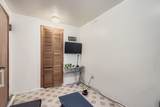 2453 Trumbull Avenue - Photo 18
