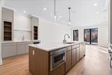 3036 Sheffield Avenue - Photo 3