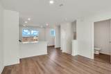 424 Lakeshore Court - Photo 6
