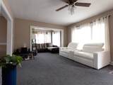 404 Prairie Avenue - Photo 6