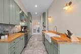 5801 Blackstone Avenue - Photo 15