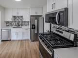 25 Illinois Avenue - Photo 16