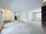 15613 Calumet Drive - Photo 6