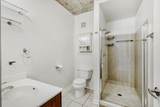 611 Wells Street - Photo 15