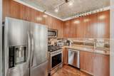 611 Wells Street - Photo 5
