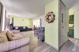 147 Altgeld Avenue - Photo 3